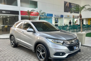 HR-V