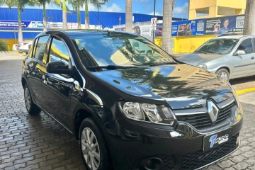 SANDERO